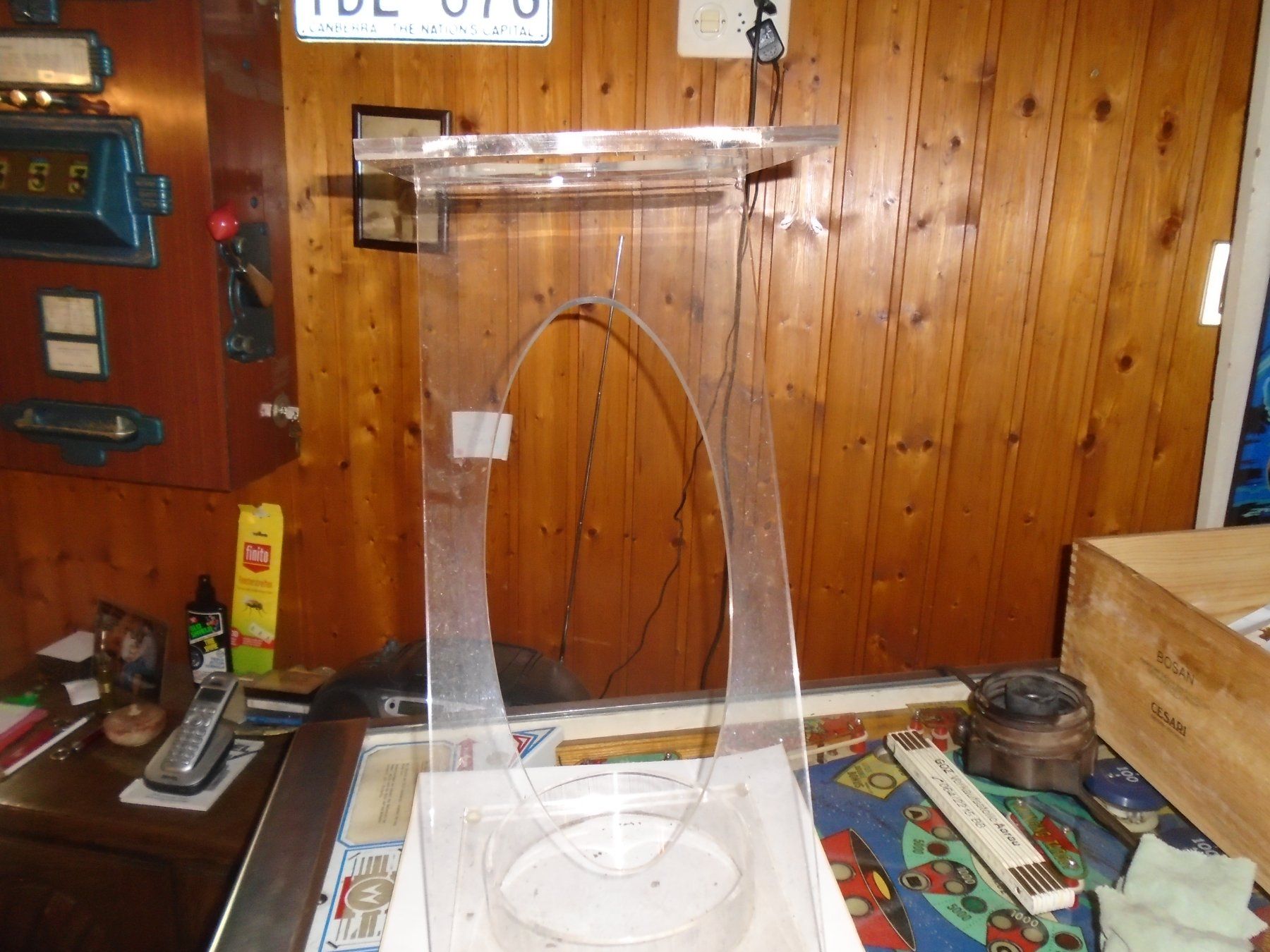 Altro per la casa: Plexiglas Gestell Vintage – Usato da Niederlenz venduto da Cedros58