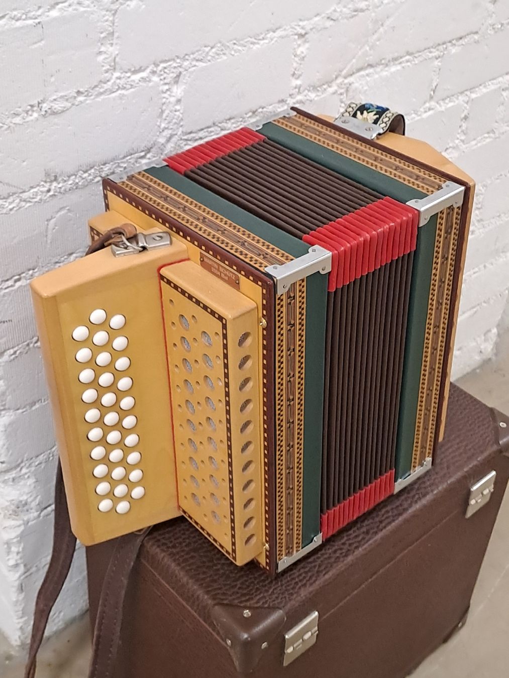 Musikinstrumente: schwyzerorgeli ton B  – Gebraucht aus Villeneuve von BibiVintage 9