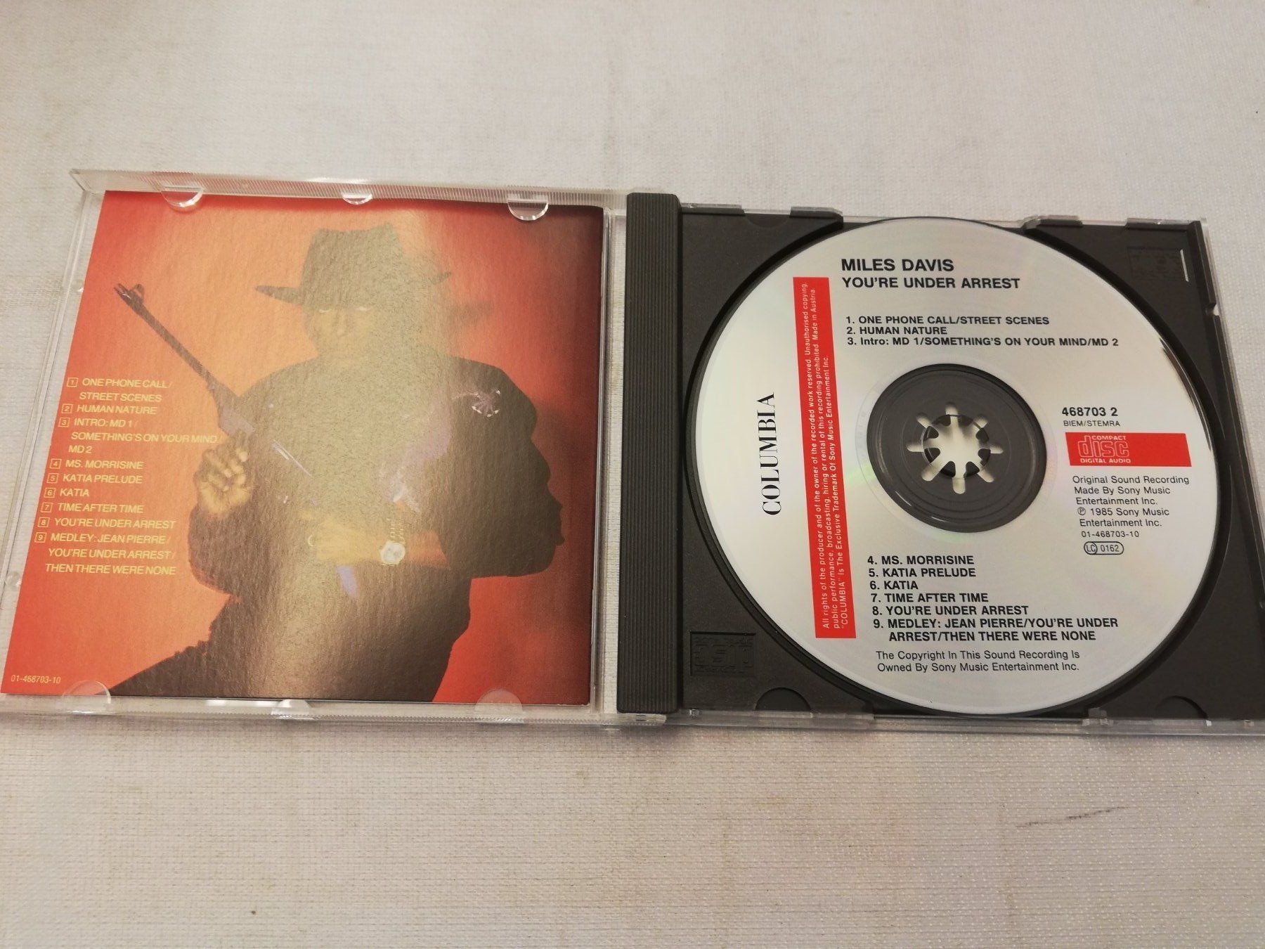 CD: MILES DAVIS - YOU'RE UNDER ARREST – Usato da Bern venduto da Vinylsound.ch 2