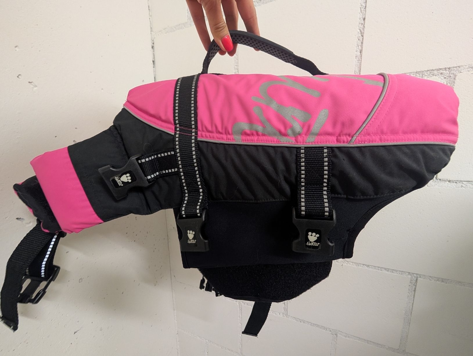 Giubbotti di salvataggio: Schwimmweste von Hurtta 20-40kg  – Usato da Dottikon venduto da Ndl5605