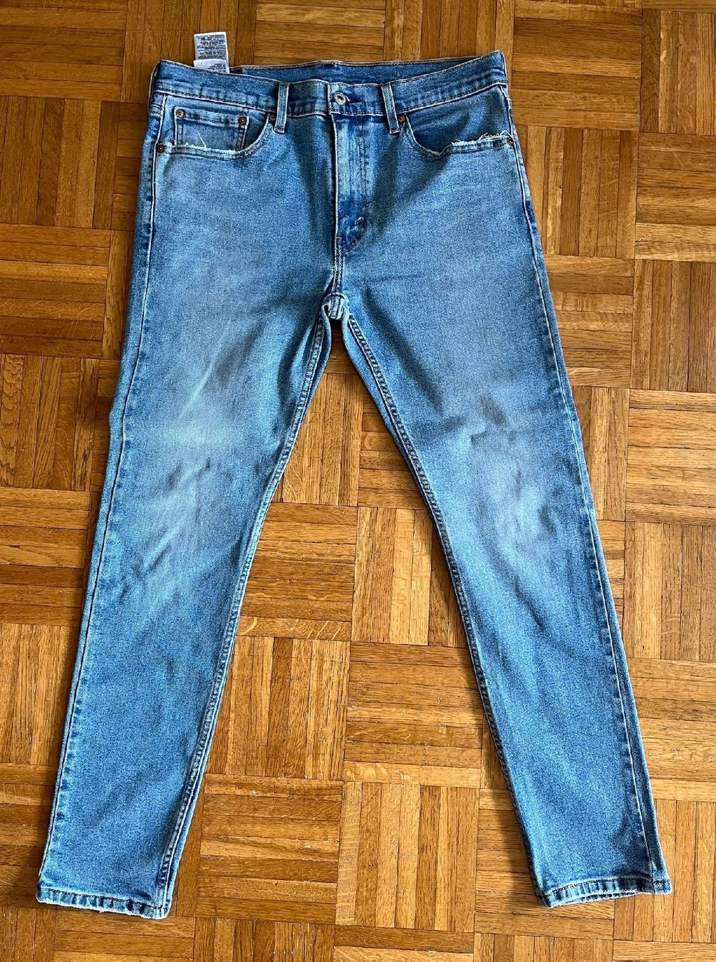 Levi's Jeans: Jeans Levi's 33 / 32 – Usato da Bussigny venduto da coltroc 2
