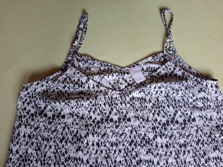 Haut fluide petit col en V taille S marque Zebra