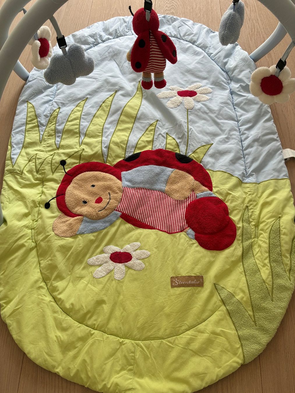 Sterntaler Tapis de jeu: Spielbogen/Krabbeldecke Sterntaler Marienkäfer – D'occasion à Udligenswil par hanalei2011 2