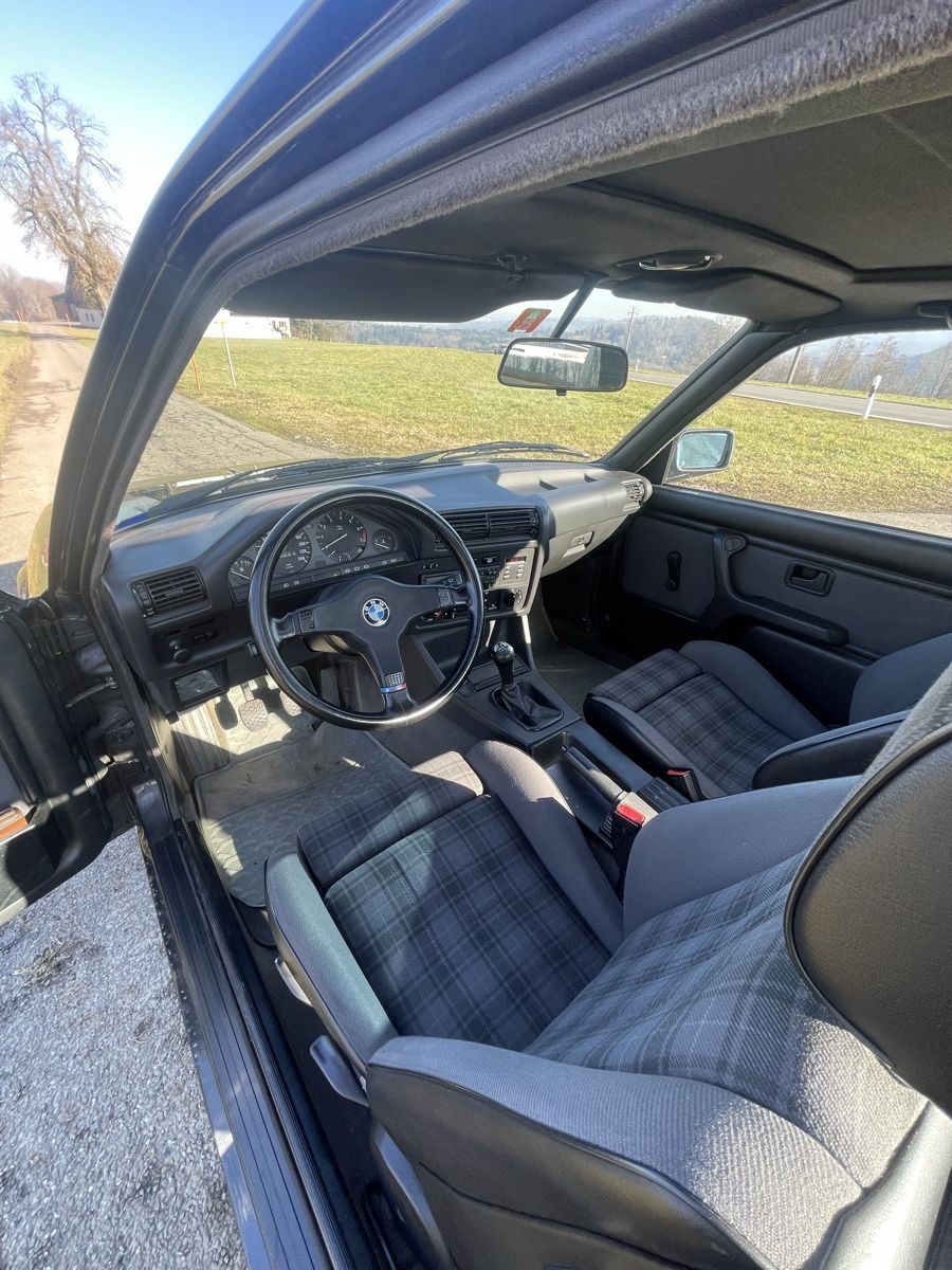BMW Automobili: BMW E30 318is ab Mfk 25 – Usato da Dietikon venduto da T.S.8002 9