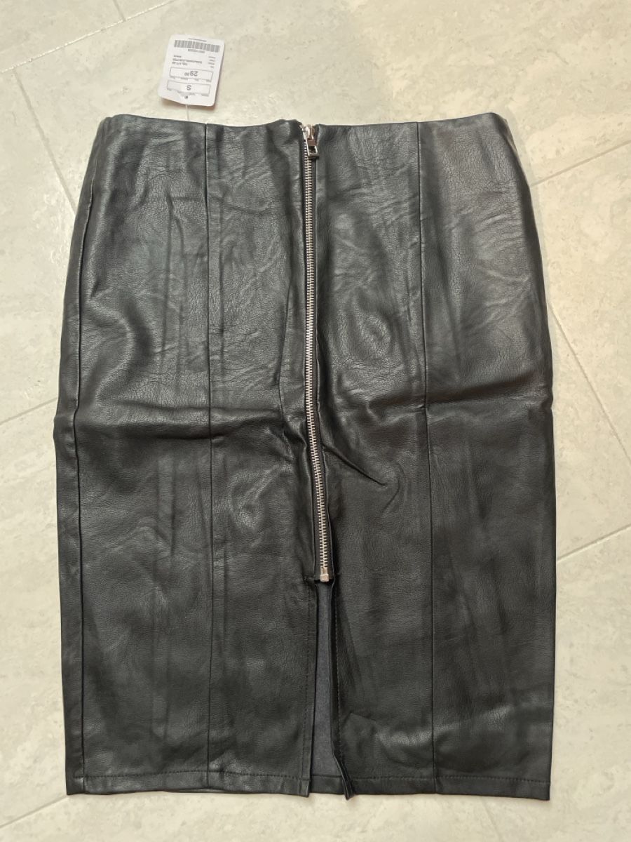 Zara Gonne: Schwarzer Lederrock Neu, Grösse S – Nuovo e nell'imballaggio originale da Uster venduto da fas_q2ft 1