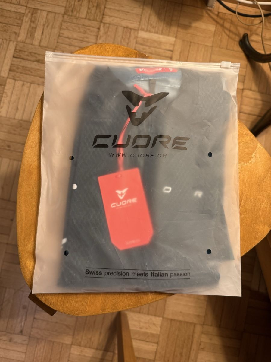 Canottiere & Pantaloni: Cuore Silver Race 2.0 Kurzarmtrikot – Nuovo e nell'imballaggio originale da Bern venduto da anii_i 1