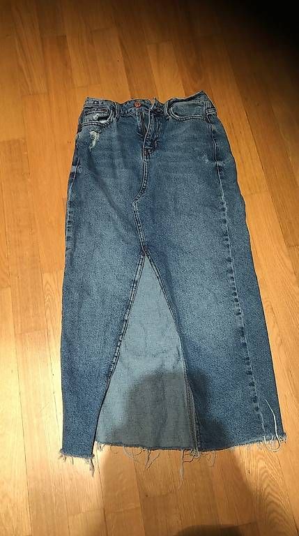 Gonne: Langer Jeansjupe – Usato da Möriken AG venduto da Marisa043