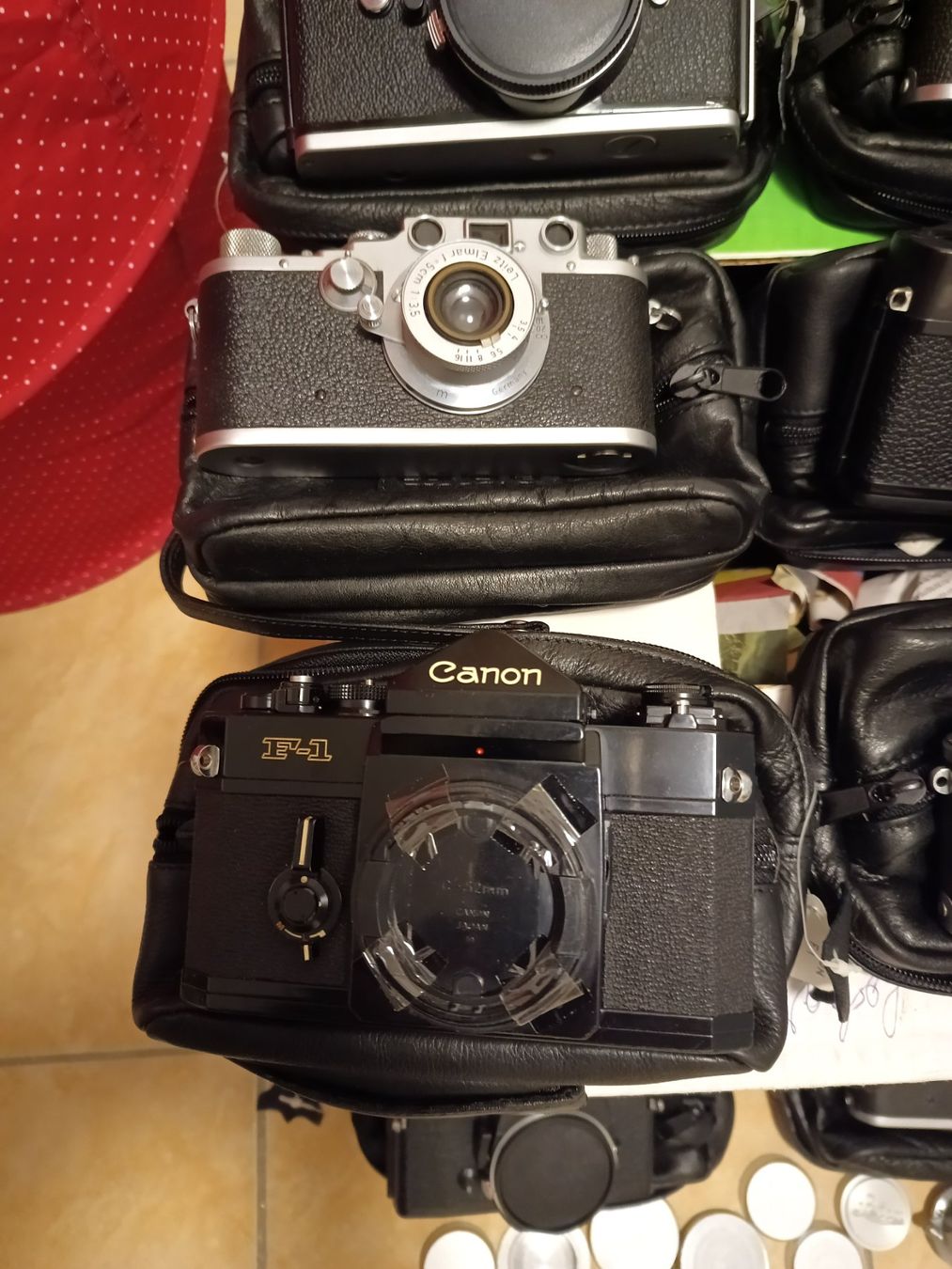 Leica Kamera: Leica 11 x varie modelli anni 40-90 – Gebraucht aus Gudo von dispo3 8