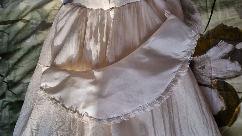 Gonne: Jupe longue de mariée vintage – Usato da Genève venduto da pao_8srw 8