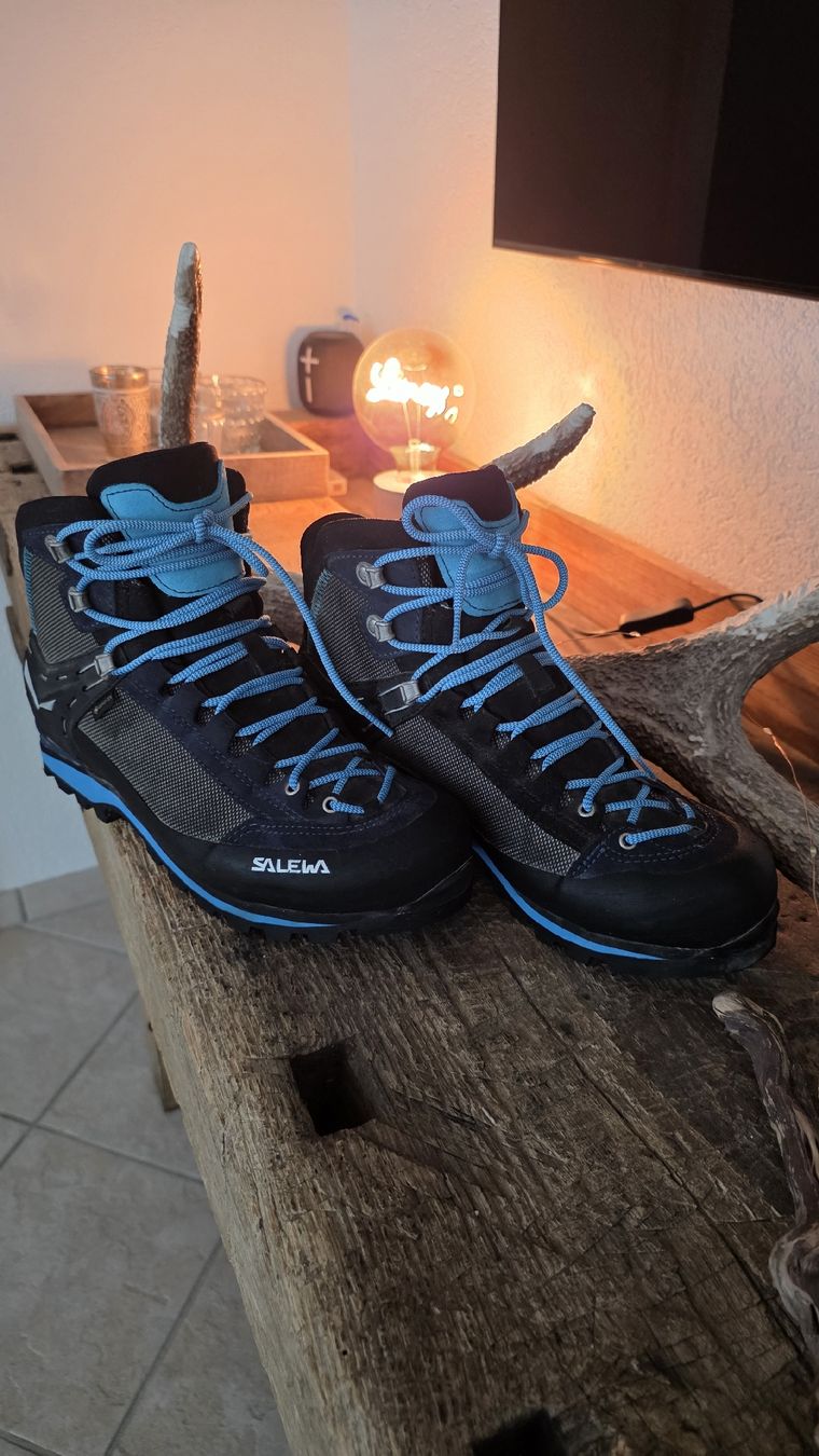 Salewa Damenschuhe: Damen Crow GTX Schuhe – Gebraucht aus Herznach von baebu 4