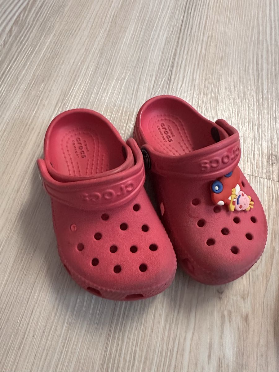 Crocs Scarpe per ragazze: Crocs Kinder Clogs pink Grösse C6 guter Zustand – Usato da Zürich venduto da dia_ykh2