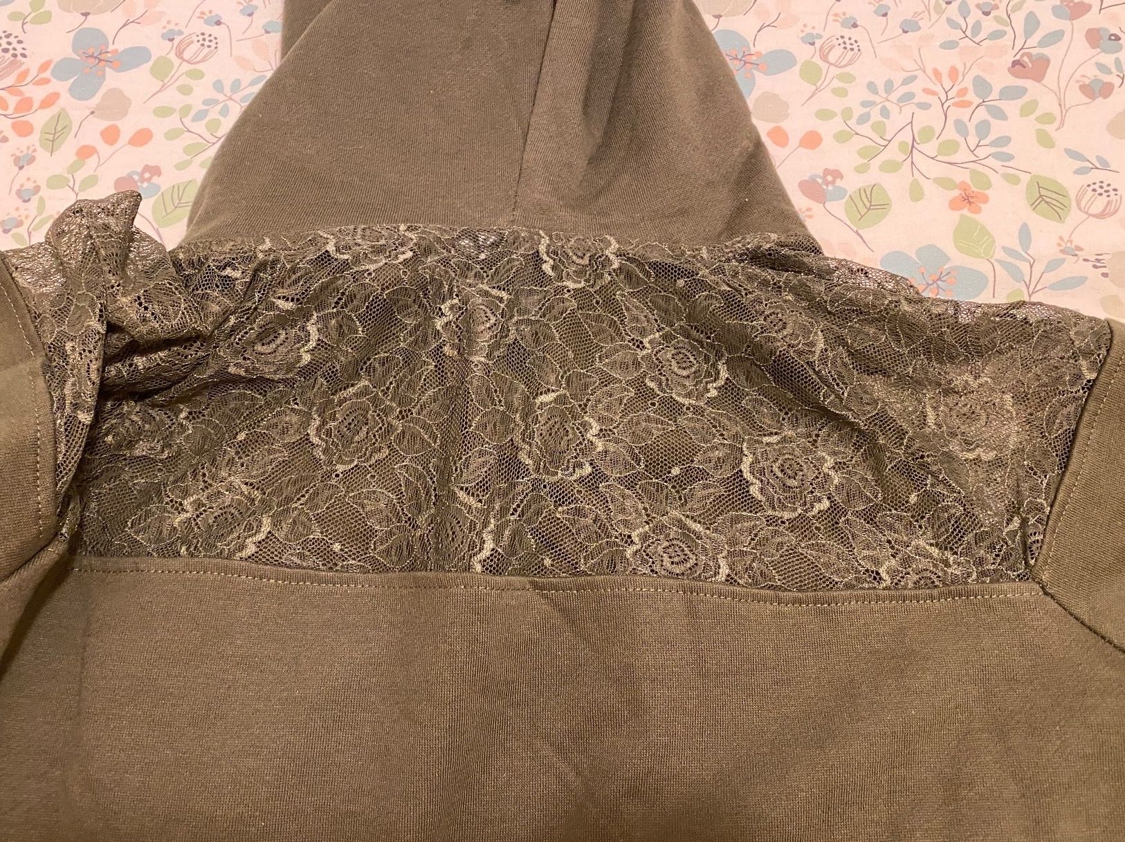 Maglioni & Felpe: SWEATSHIRT GR. 40-42 NEU – Nuovo e nell'imballaggio originale da chiasso venduto da Wulli 3