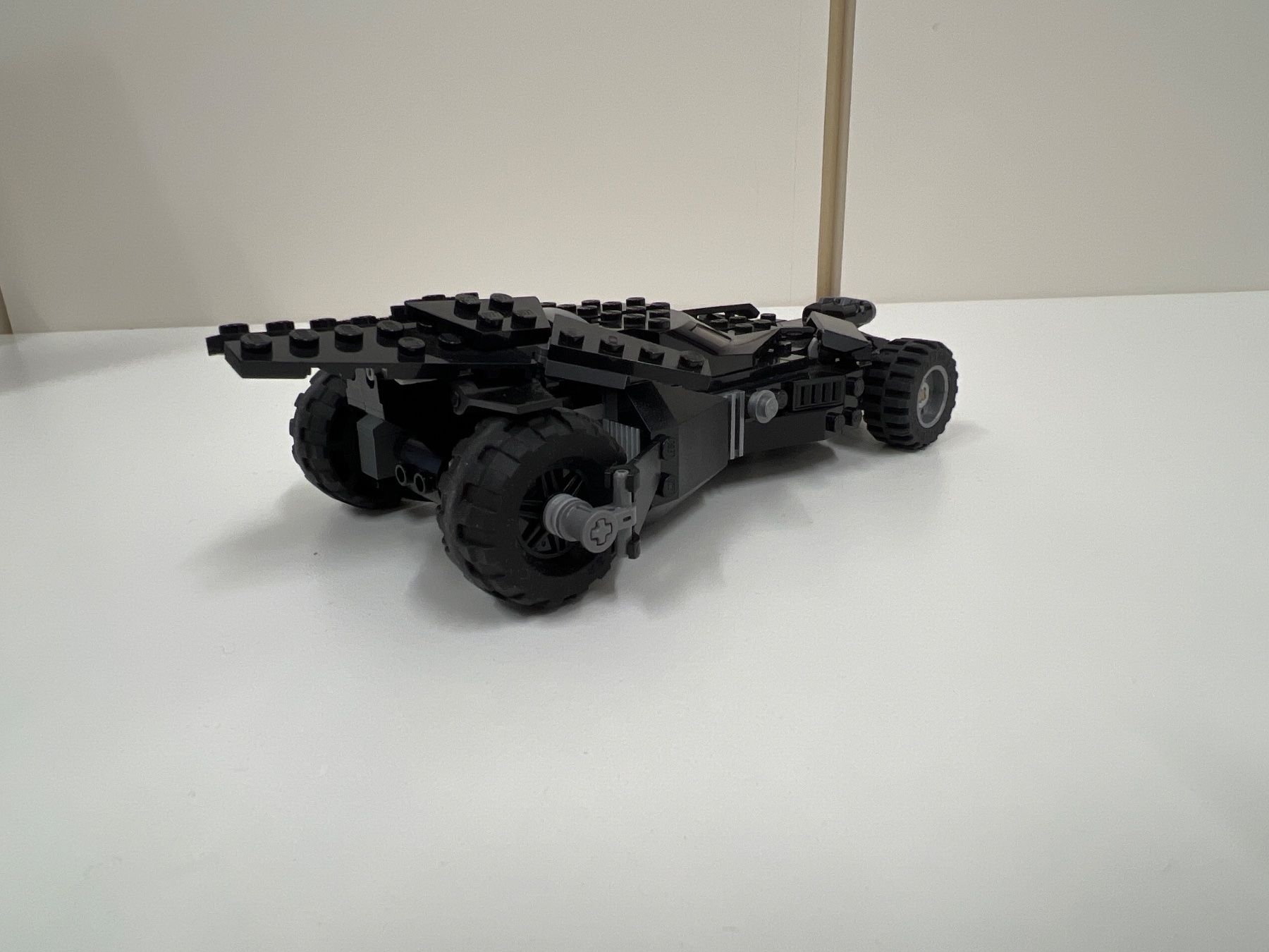 Lego Kit di costruzioni: LEGO Batmobile mit Batman Figur – Usato da Bottmingen venduto da Botbas 3