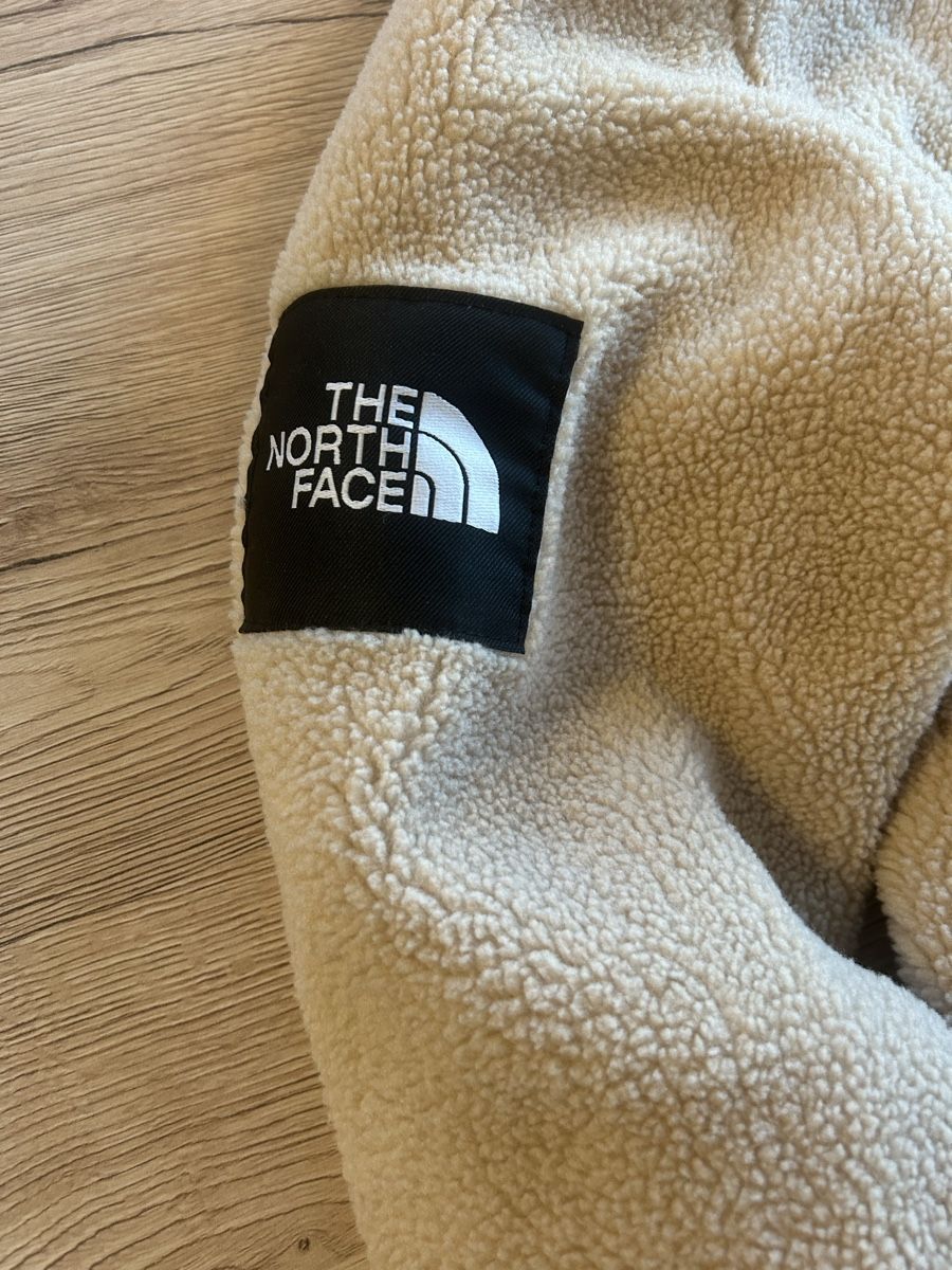North Face Giacche: Veste The North Face, neuve, taille S! – Nuovo e nell'imballaggio originale da La Sagne VD venduto da Kwinmaxsport 2