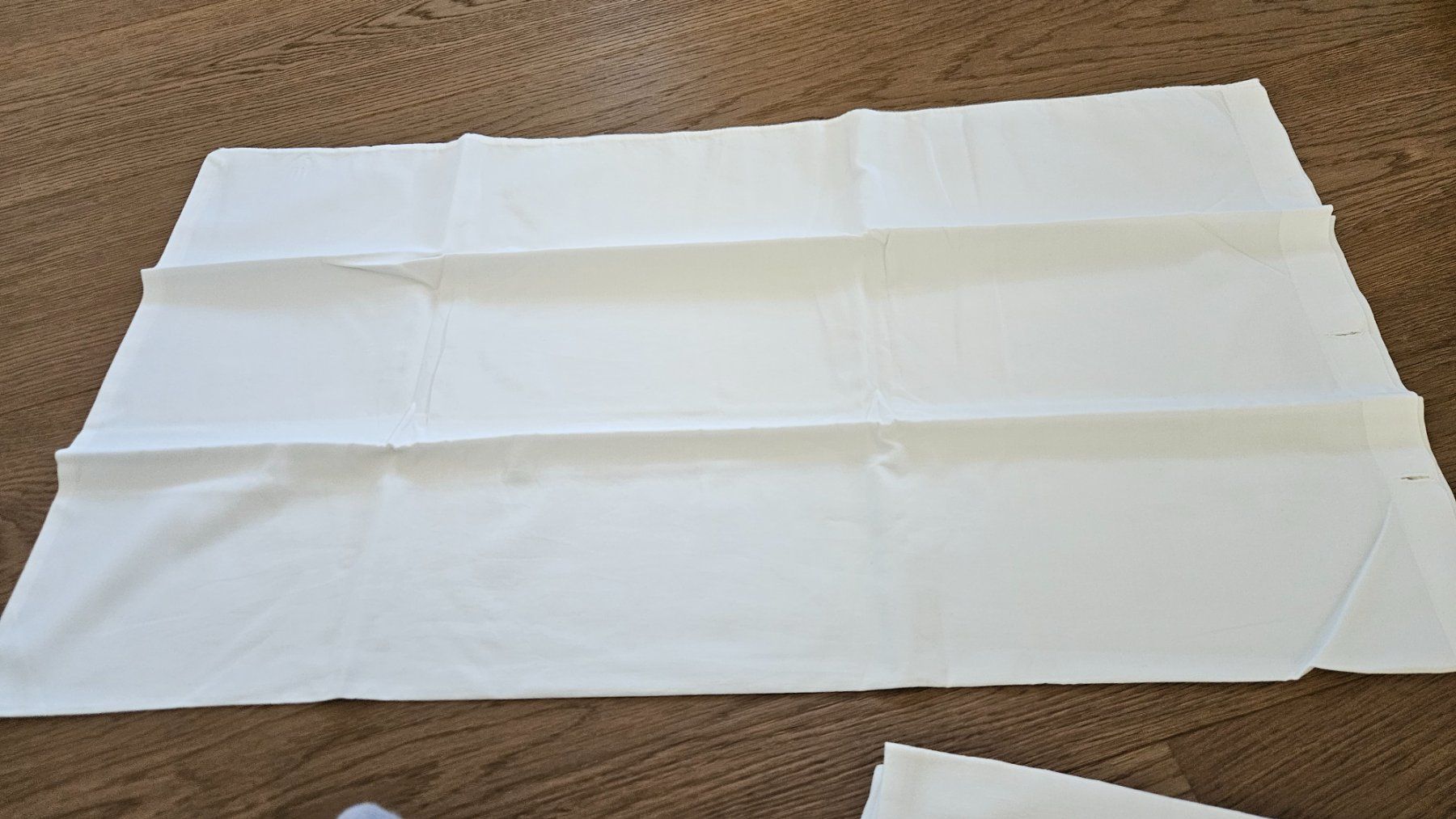 Biancheria da letto: Federa in cotone bianco 40x75 cm – Usato da Melano venduto da H-Sara