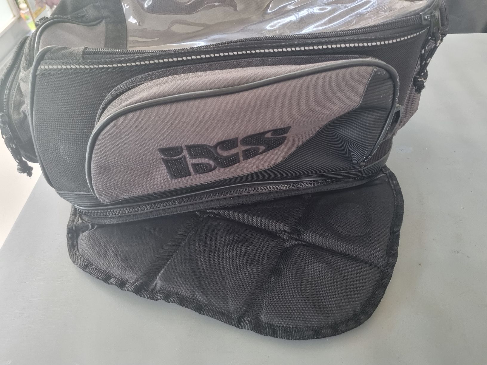 IXS Zaini: Tankrucksack / IXS/ Magnet / Töff  – Usato da Adlikon b.Regensdf venduto da attila63 4