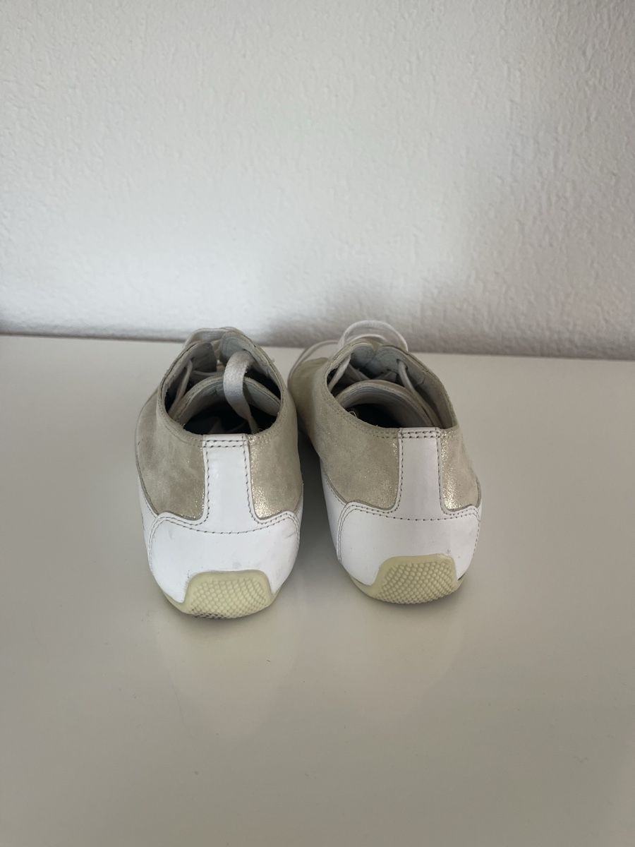 Schuhe für Mädchen: Schuhe, Gr 34 – Gebraucht aus Gossau SG von cuk_fyc6 1