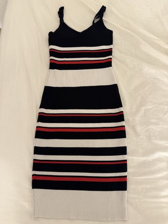 Gestreiftes Bodycon Kleid XS–S • schwarz/weiß/rot • wie neu