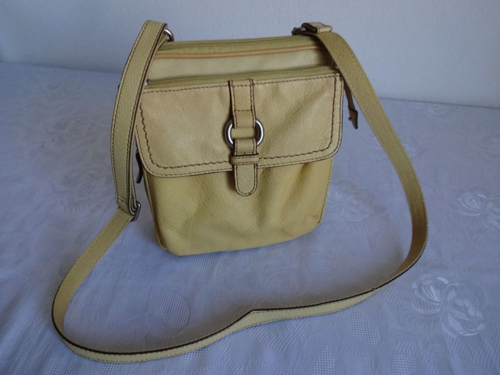 Fossil Taschen für Damen: " FOSSIL "" Umhängetasche – Gebraucht aus Frauenfeld von Jahy