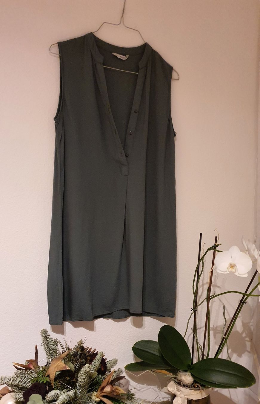 Kleider: Sommer Kleid / Tunika Neu gr.S – Neu (gemäss Beschreibung) aus Wädenswil von sos_6vlx