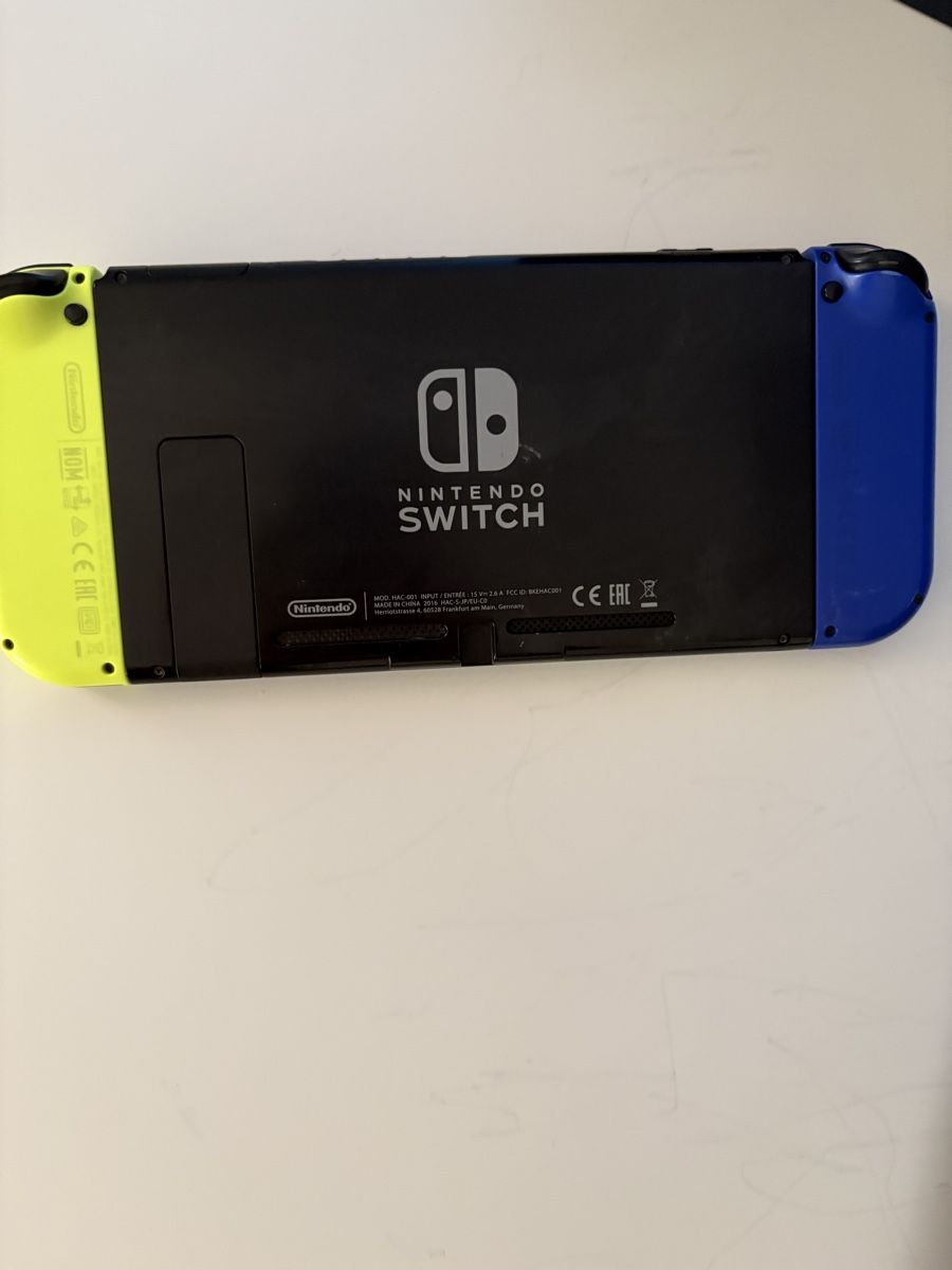 Nintendo Consoles: Nintendo Switch + Gaming Set – Neuf (Voir description) à Wengen par Kienzler240509 4
