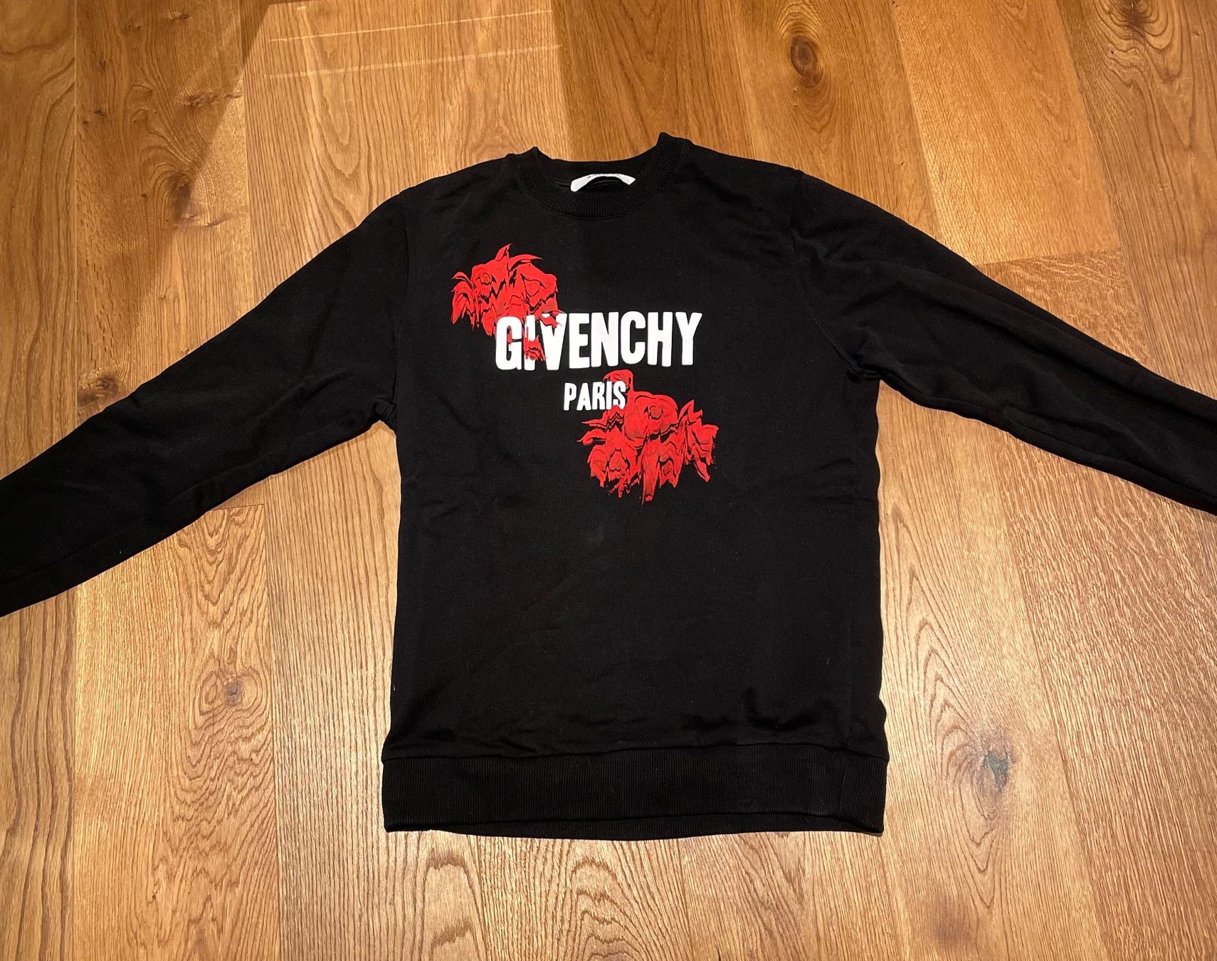 Givenchy Pullover & Sweatshirts: Original Givenchy Sweater – Gebraucht aus Wangen SZ von el_paso08