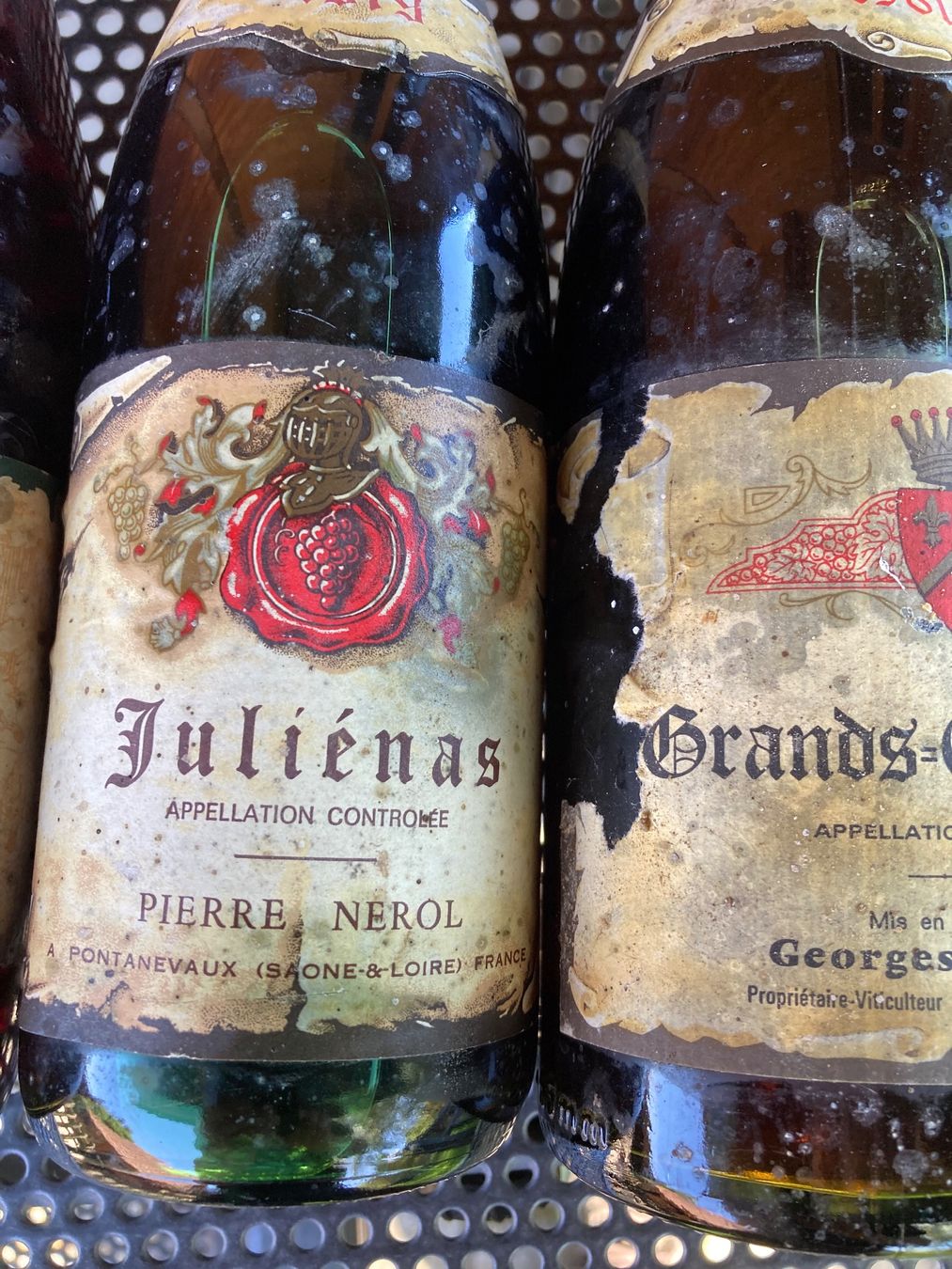 Vins: Diverse Weine – Neuf avec emballage d'origine à Eggiwil par onedollar02 2