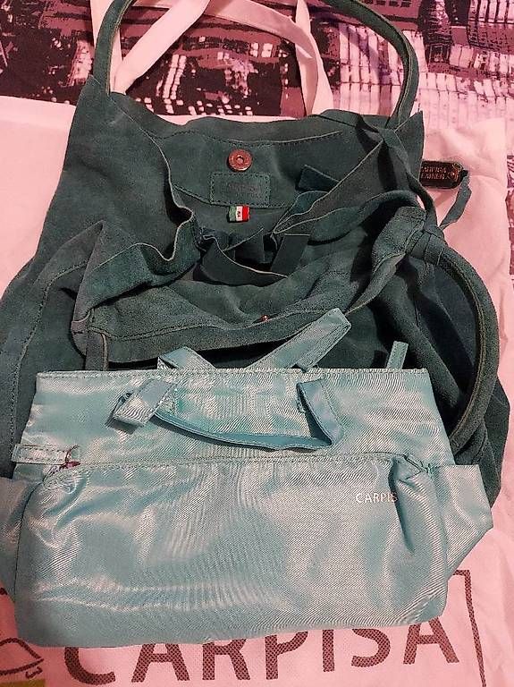 Sacs femmes: Sac à main couleur turquoise Carpesi – D'occasion à Lausanne par Mafalda1910 1