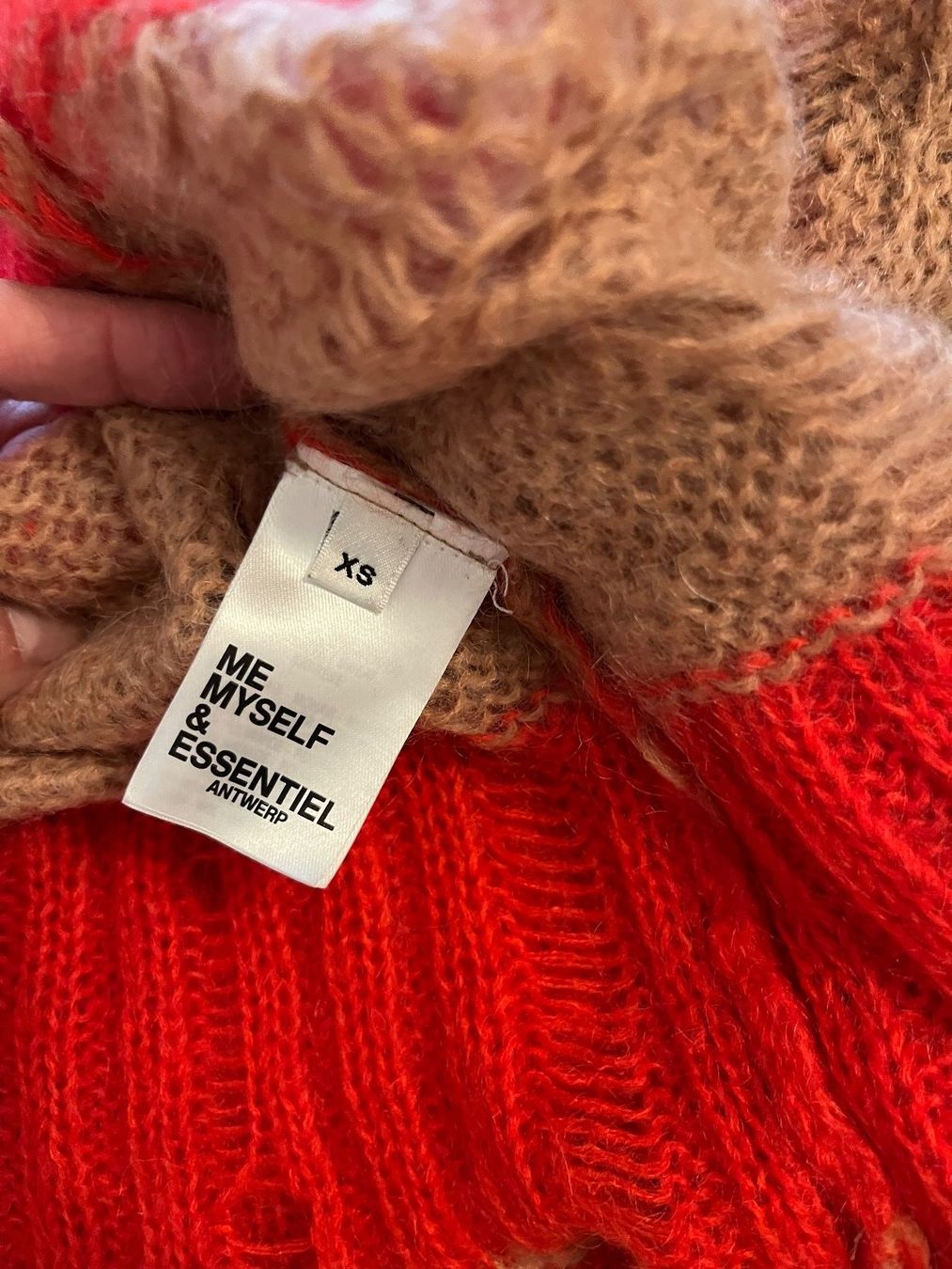 Pullover & Sweatshirts: Nie getragener Pullover von Essentiel Antwerp – Neu (gemäss Beschreibung) aus Zürich von car_pth8 3
