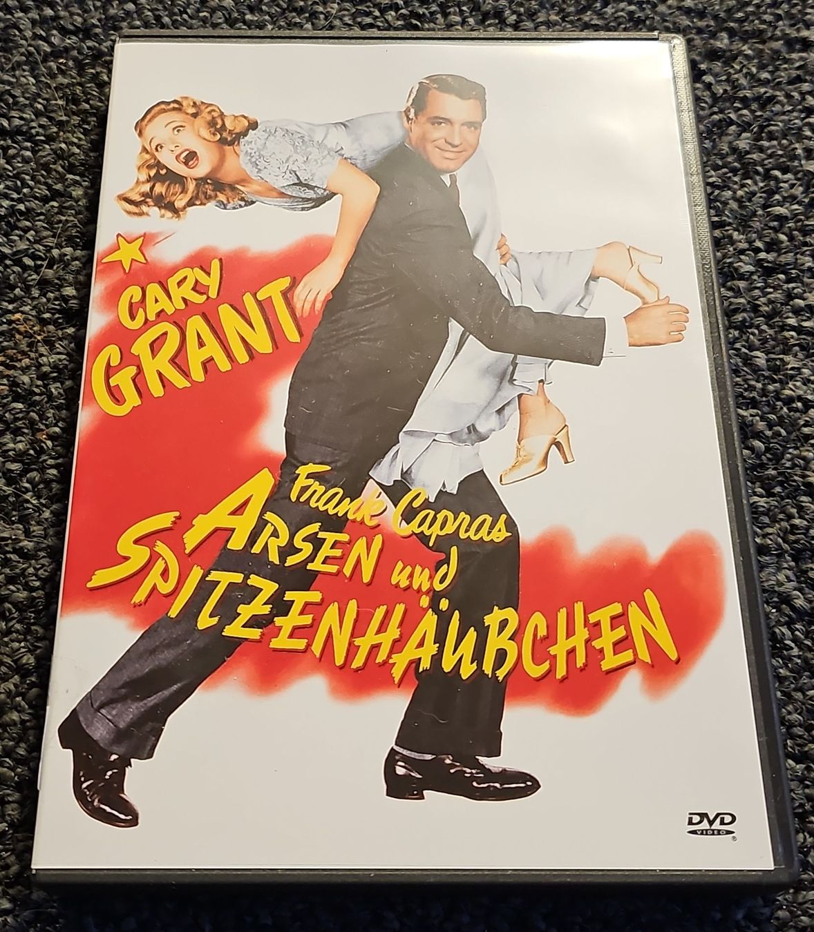 Tutti i DVDs: Arsen und Spitzenhäubchen (20543) – Usato da Ruswil venduto da jan_bxl5