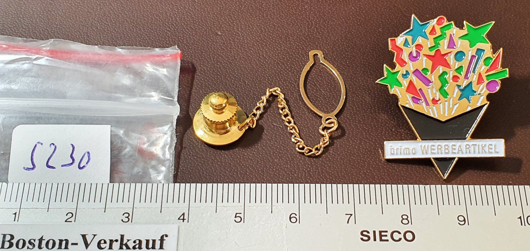 Broschen & Nadeln: S230 - Pin brimo Wundertüte Werbeartikel – Gebraucht aus Reinach BL von Boston-Verkauf 1