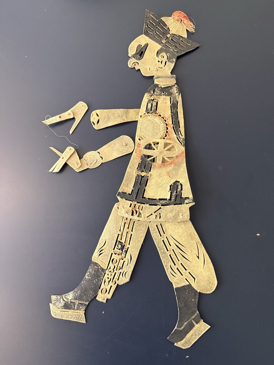 Statuette: Chinesische Schattenspielfigur – Usato da Birmenstorf AG venduto da Pat_roll.