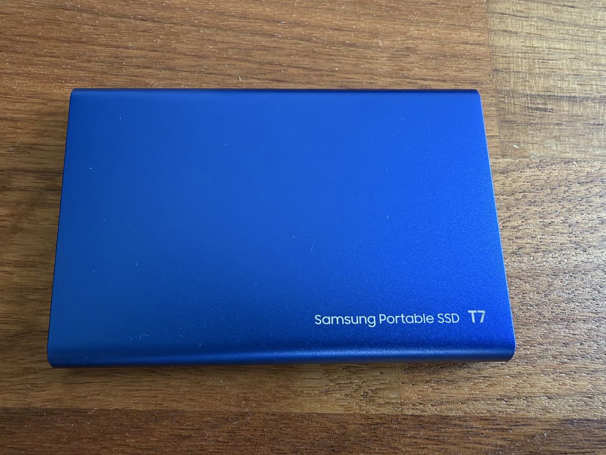 Samsung Harddisks: Samsung Portable SSD T7 1TB blau – Gebraucht aus Nidau von mike_seeland