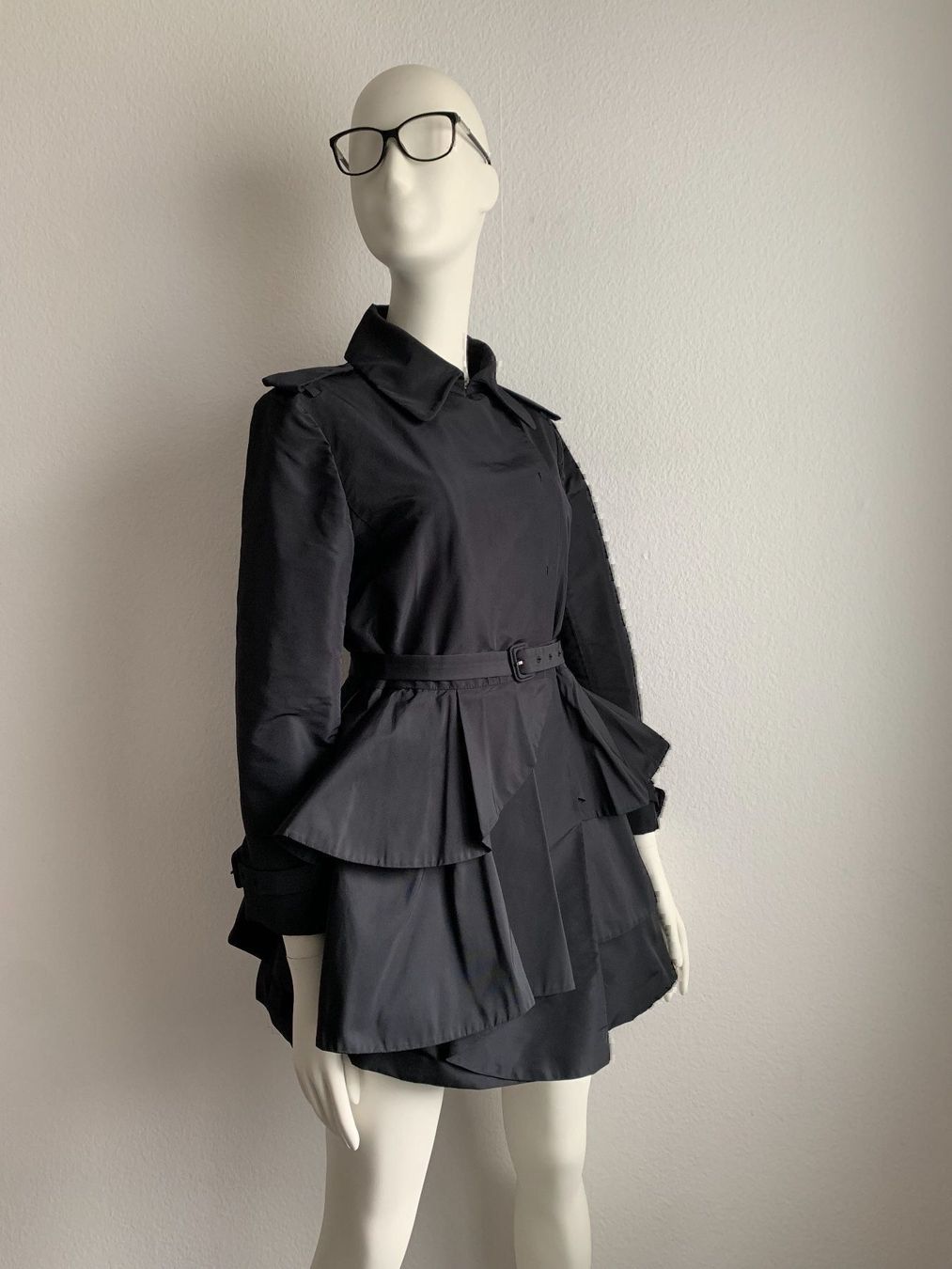Miu Miu Mäntel: Miu Miu Mantel – Neu (gemäss Beschreibung) aus Winterthur von 19.19 2