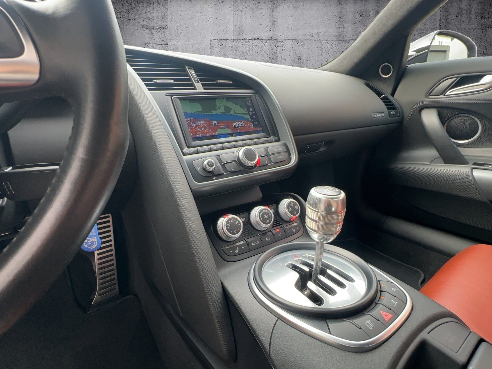 Audi Automobili: 2009 Audi R8 Coupé 4.2 Handschalter – Usato da Root venduto da Kevin_Leandro 7