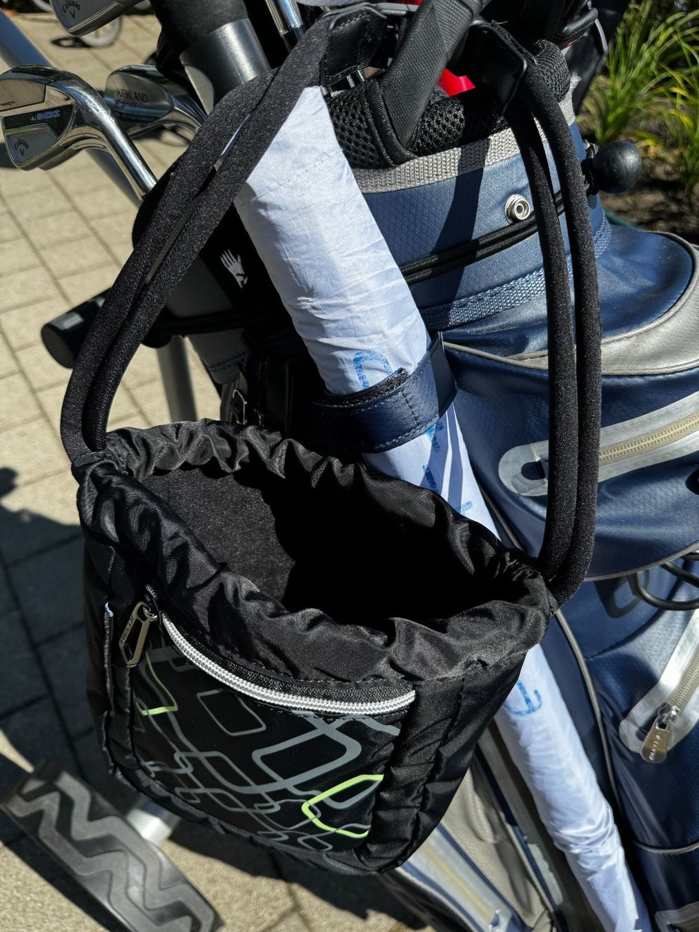 Schläger & Sets: TOP Qualitäts Golf Schlägerschutz mit Tasche kombiniert, NEU – Neu und originalverpackt aus Unterengstringen von Tnovus 2