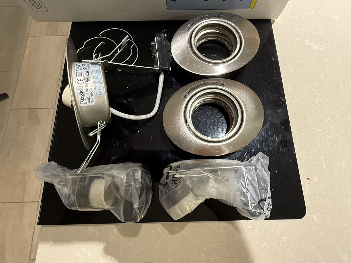 Lustres & lampes de plafonds: 5x Einbauspots 230V – D'occasion à Bülach par Berimbau0 6