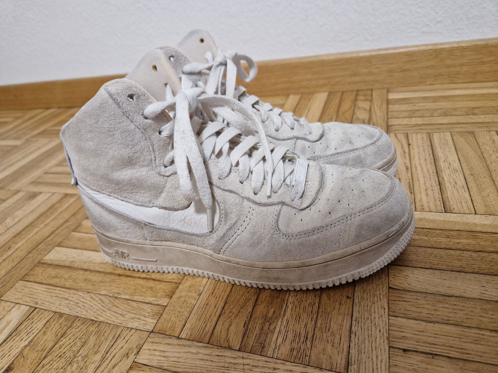 Nike Scarpe da uomo: Nike Wildleder Grösse 40 1/2 – Usato da Dübendorf venduto da lavlo 1
