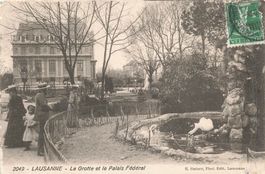 Lausanne La Grotte et le Palais Fédéral VD