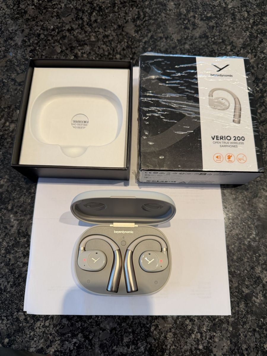 Beyerdynamic Cuffie: Beyerdynamic Verio 200 Écouteurs sans fil – Usato da Le Mouret venduto da Linke