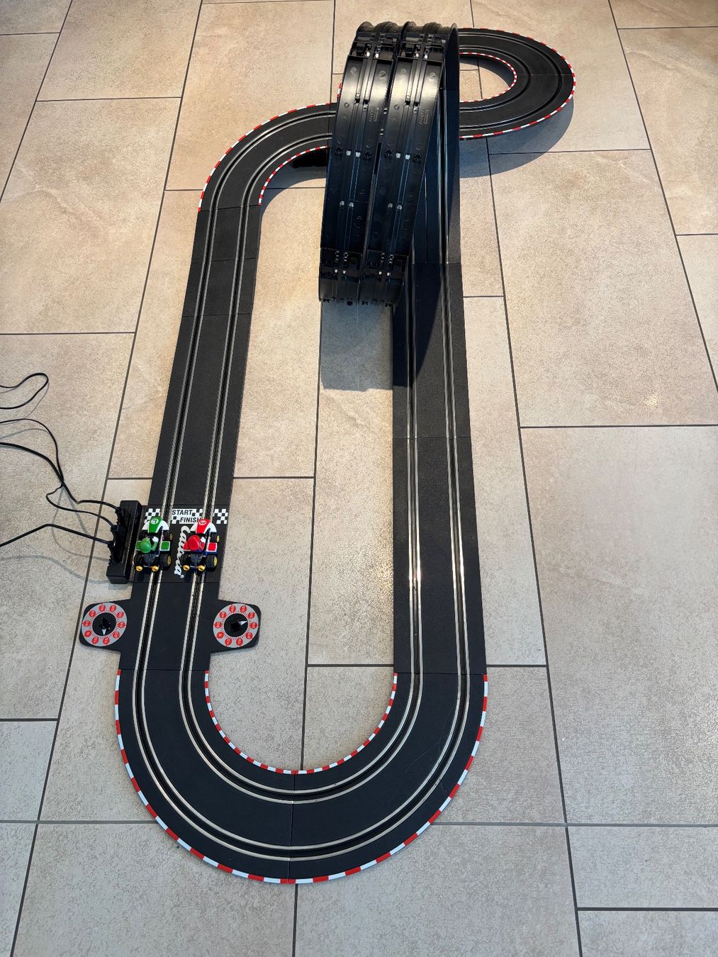 Carrera Piste: Carrera GO Mario Kart Autorennbahn – Usato da Sulz AG venduto da FantasyHouse 4