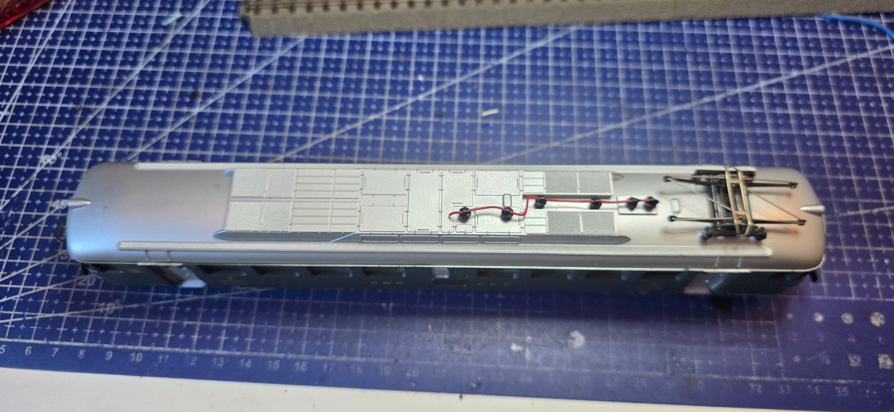 Lima Modellini di ferrovie: Lima RBe4/4 H0/DC analog – Usato da Hochfelden venduto da Danizh0 1