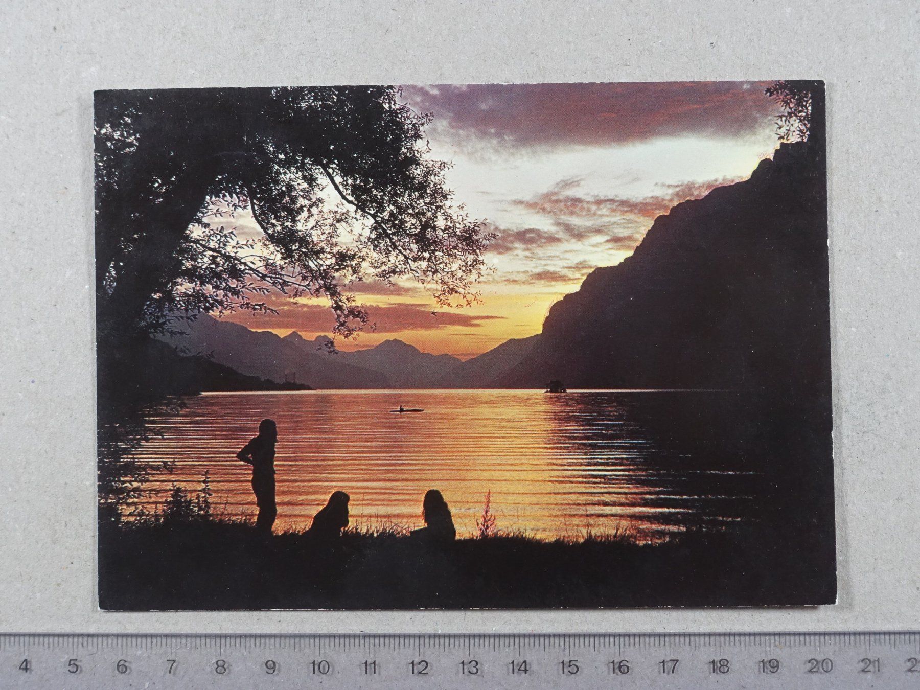 Cartes postales: Abendstimmung am Walensee, 1981 – D'occasion à Lenzburg par fh1