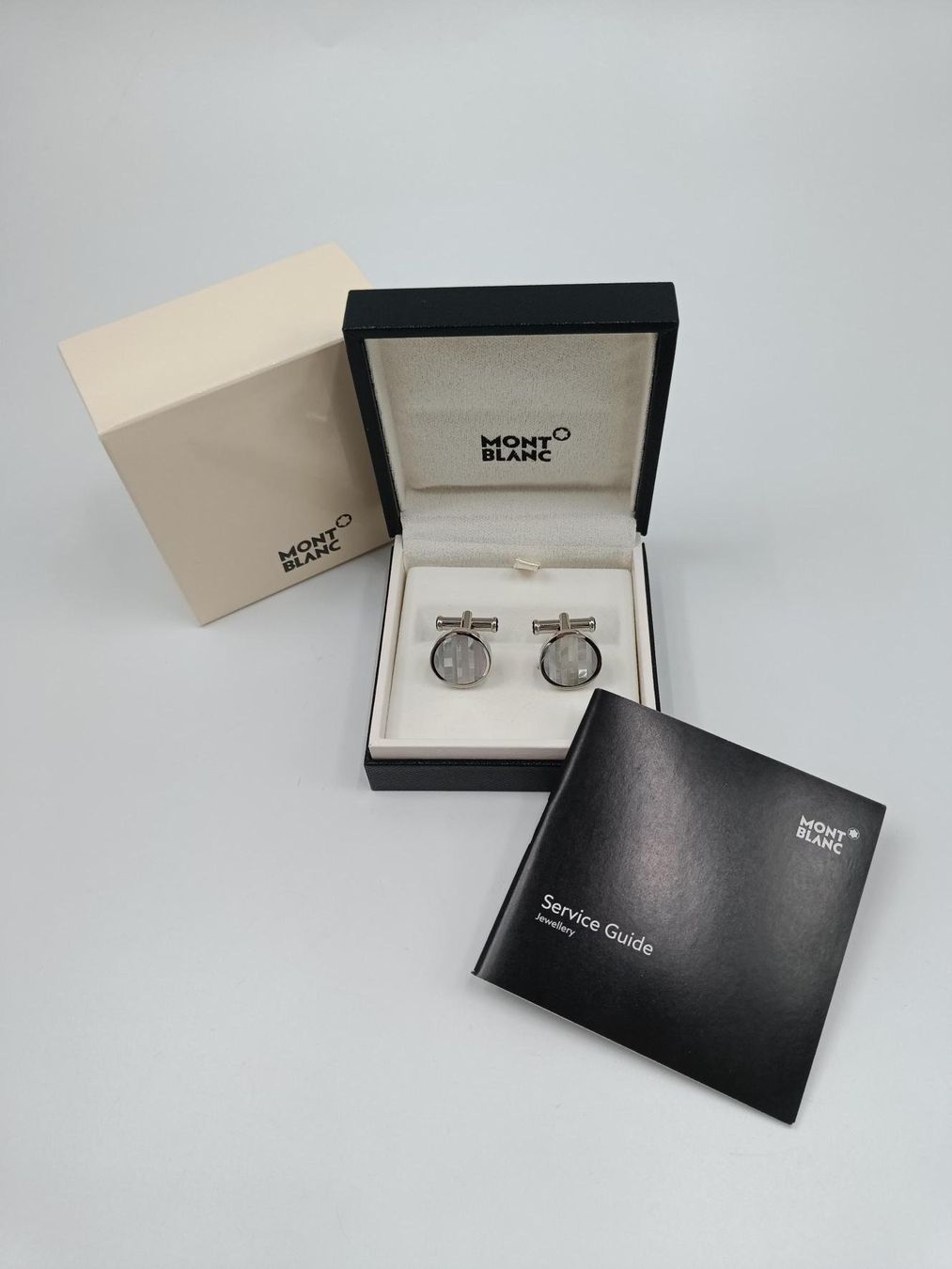 Montblanc Boutons de manchette: MONTBLANC MANSCHETTENKNÖPFE  "HERITAGE" MIT PERLMUTT – Neuf (Voir description) à Luzern par EdiGem 1