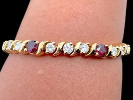 Rubine 2.8c Brillanten 3.9c Armband 18k Länge 18cm *S2301