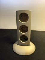 Wetterstation - Uhr - Thermometer - Hydrometer - Station !