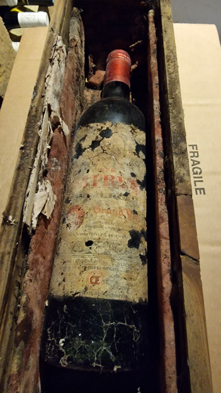 Château Pétrus Vino: Chateau Petrus 1978 top Level schlechte Etikette – Nuovo (secondo la descrizione) da Unterstammheim venduto da BurgundyPassion 5
