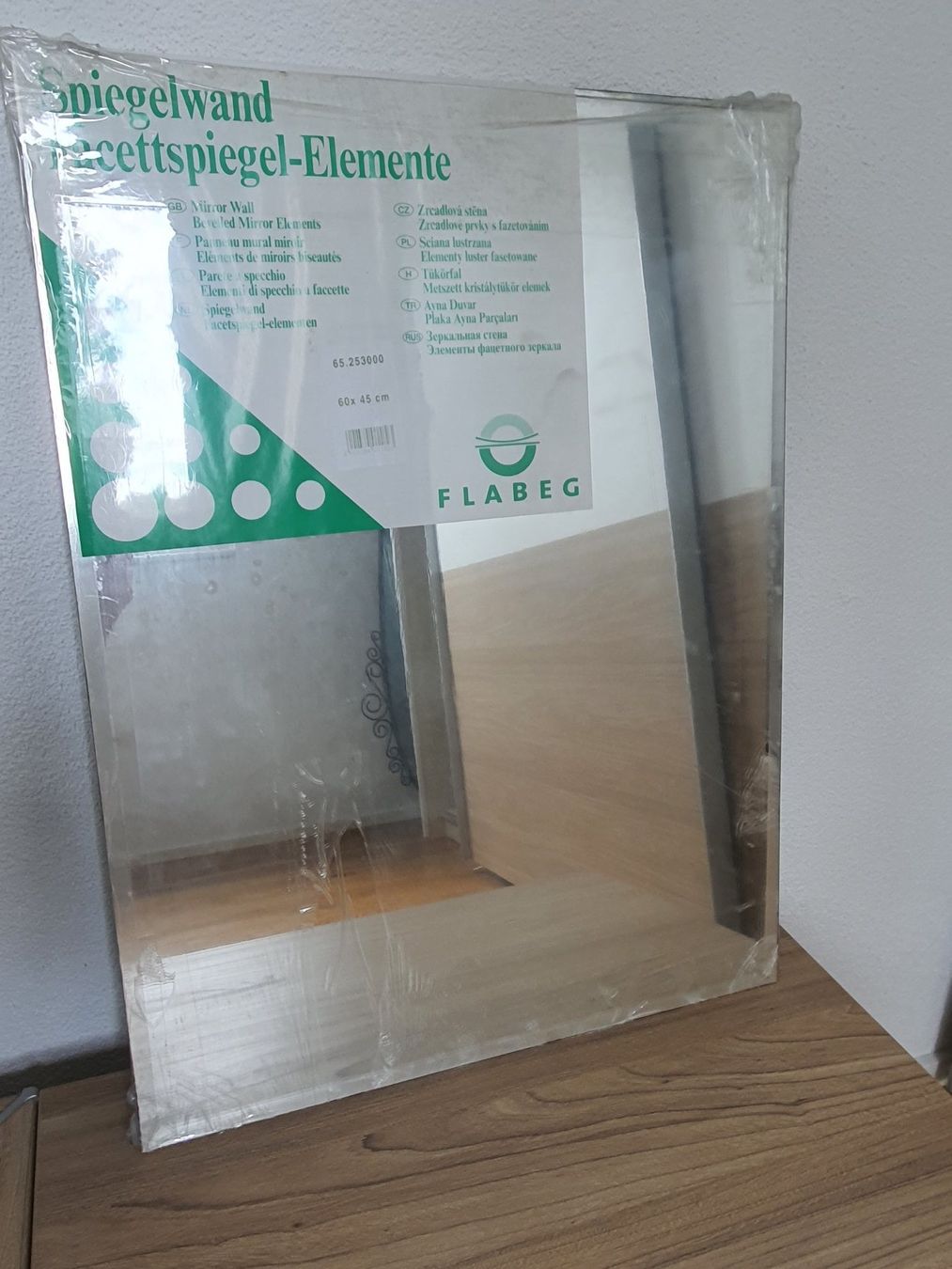 Specchi: Spiegelwand – Usato da Hohenrain venduto da LU6276