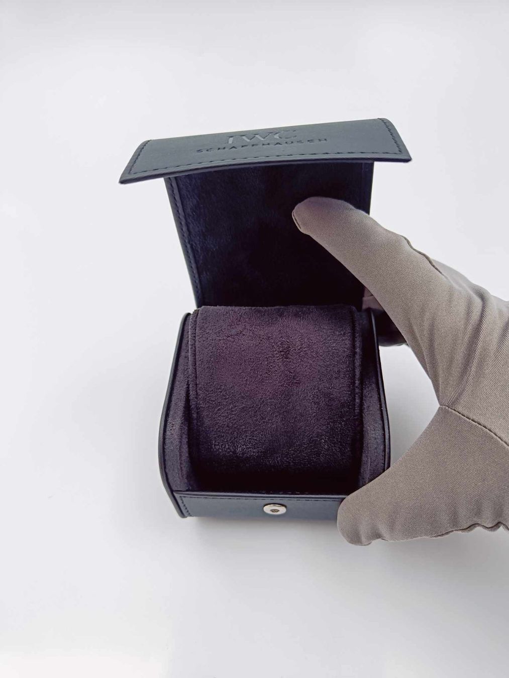 Scatole porta orologi: IWC UHREN REISE/ SERVICEBOX – Nuovo (secondo la descrizione) da Luzern venduto da EdiGem 4