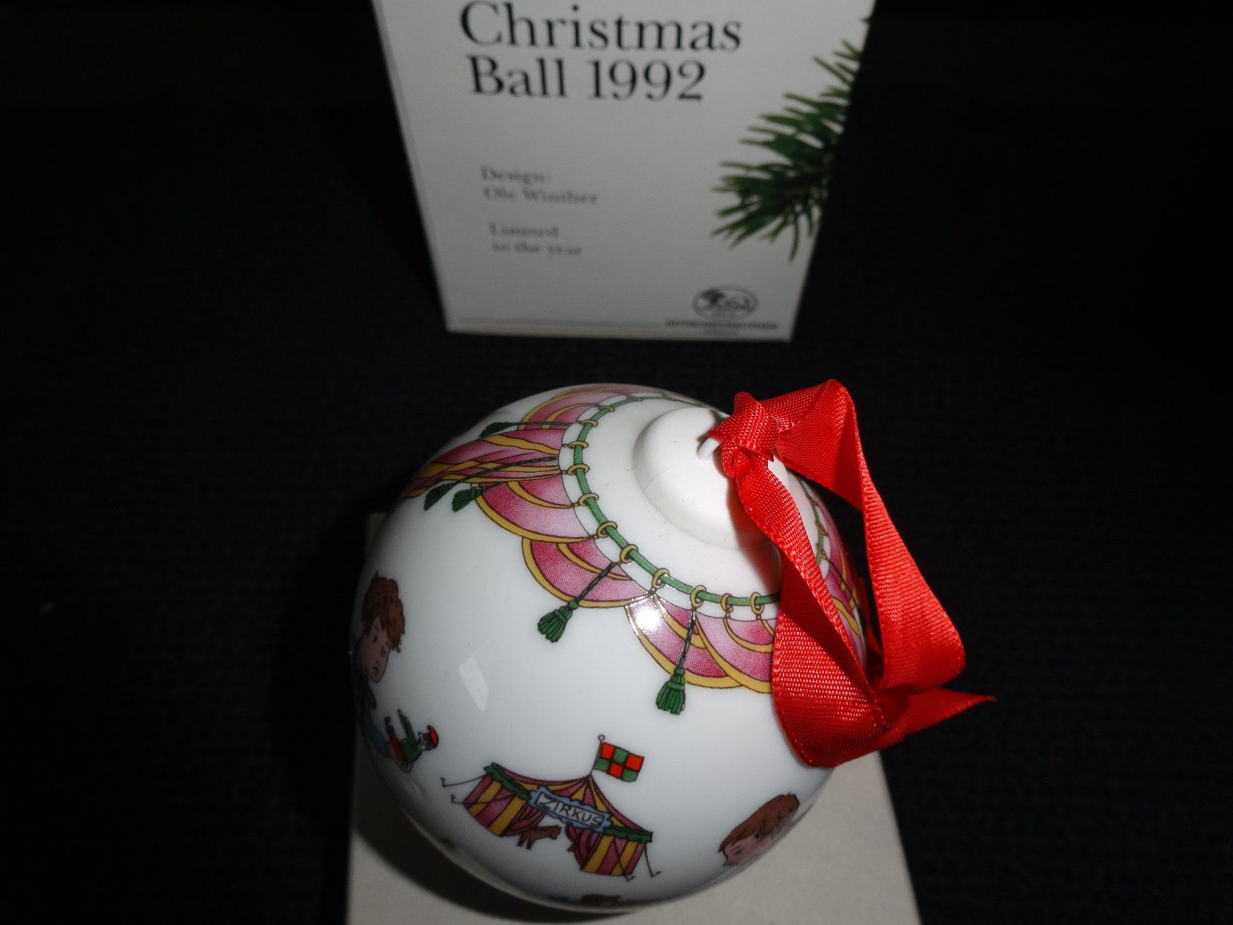 Hutschenreuther Tutte le decorazioni: Weihnachtskugel 1992 Hutschenreuter Ole Winther – Usato da Neerach venduto da jenny062 6